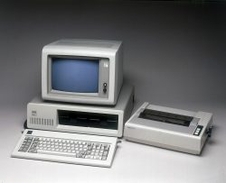 IBM PC 5150 с принтером